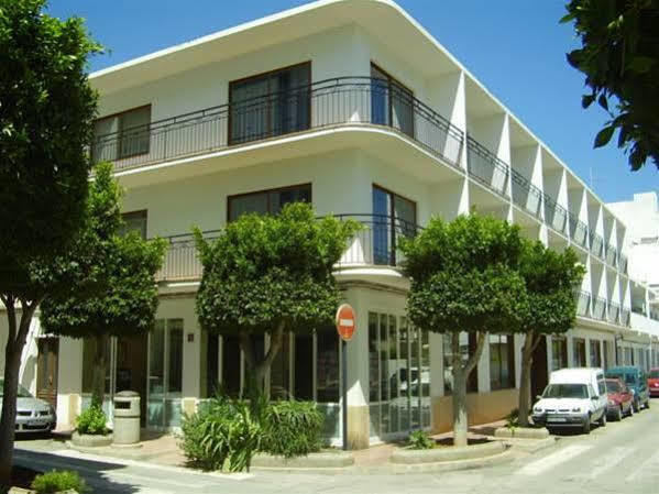 Hostal Residencia Nicolau San Antonio  Eksteriør bilde