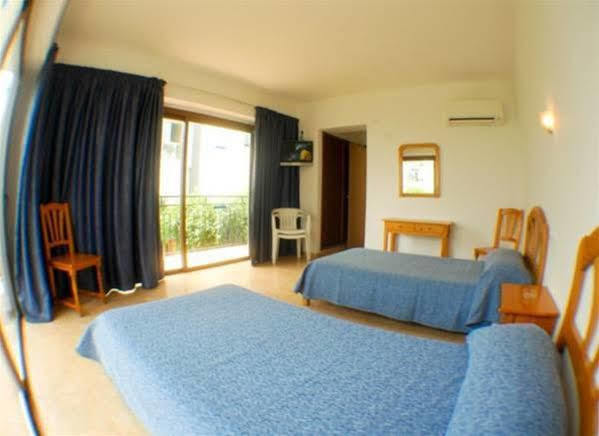 Hostal Residencia Nicolau San Antonio  Eksteriør bilde